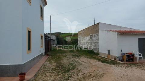 Armazém 54 m2 espacioso e volumoso algarve lagos bensafrim