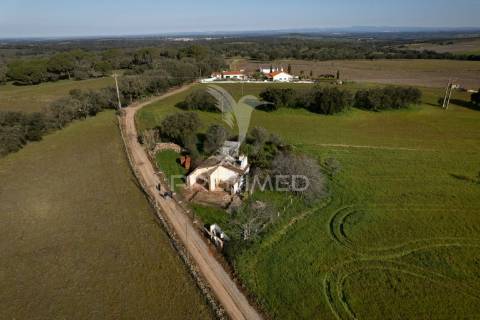 Monte alentejano para reconstrução - arcos - estremoz
