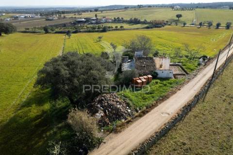 Monte alentejano para reconstrução - arcos - estremoz
