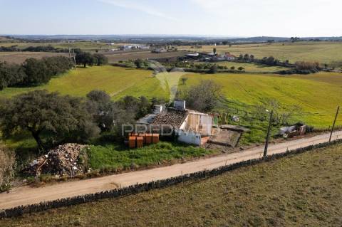 Monte alentejano para reconstrução - arcos - estremoz