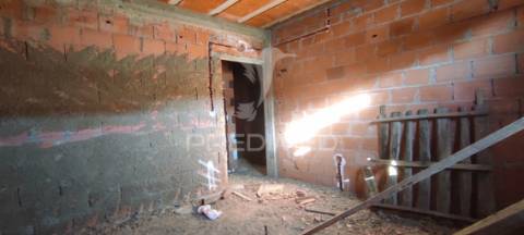 Lote de terreno urbano para construção