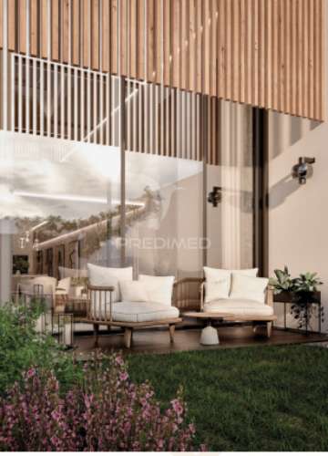 The light home – moradia t3 no coração da cidade, junto ao bairro da beira mar