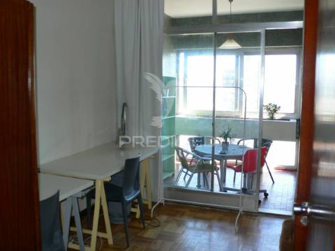 T5 na baixa do porto com sala de 60/90m2