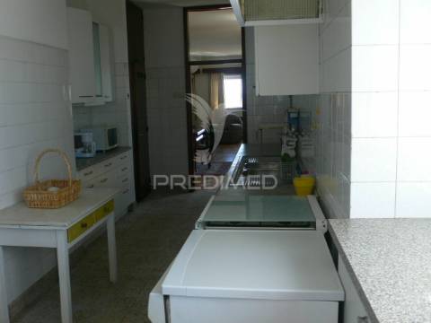 T5 na baixa do porto com sala de 60/90m2