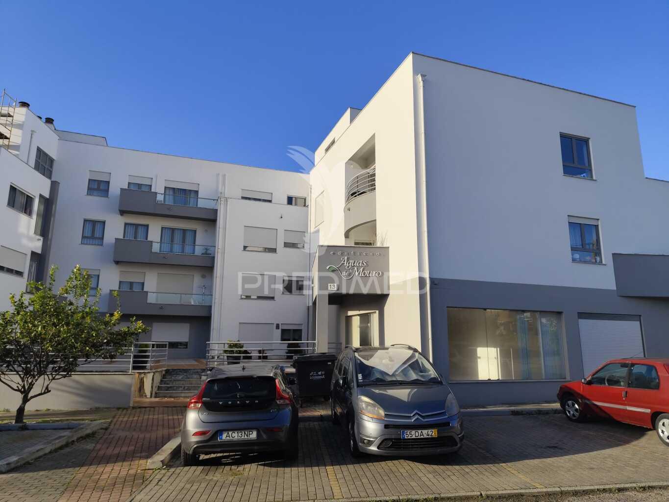 Apartamento t1 com terraço
