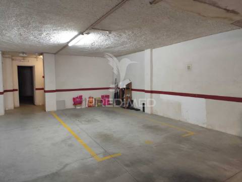 Apartamento t1 com terraço