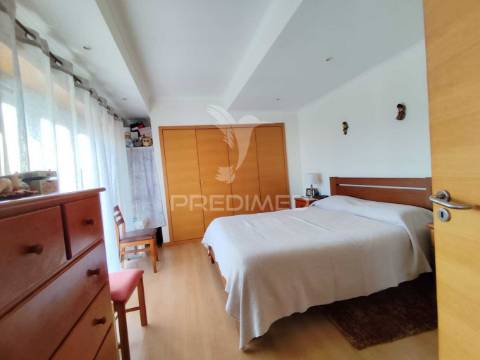 Apartamento t1 com terraço