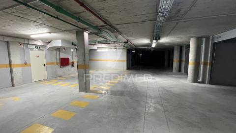 Apartamento t3 novo - gaia, porto (234m2) - 1º andar