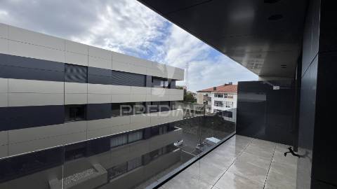 Apartamento t1 novo - gaia, porto (70m2) - 1º andar