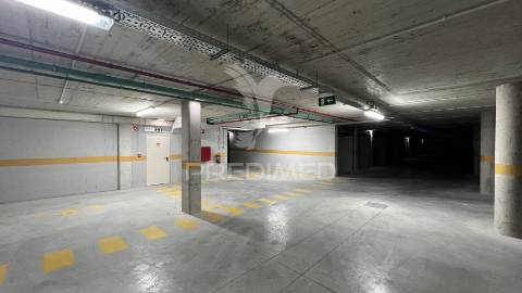 Apartamento t1 novo - gaia, porto (70m2) - 1º andar