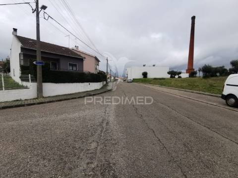 Lote de terreno urbano