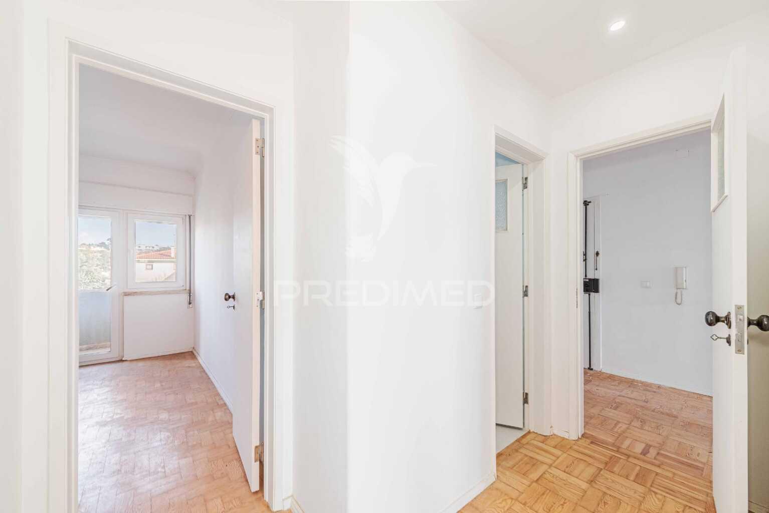 Apartamento t3 | madorna | parede