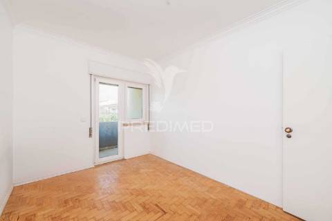 Apartamento t3 | madorna | parede