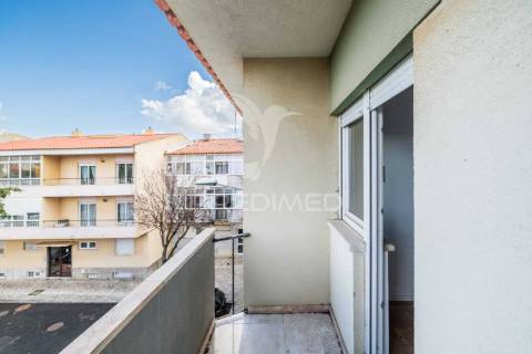 Apartamento t3 | madorna | parede