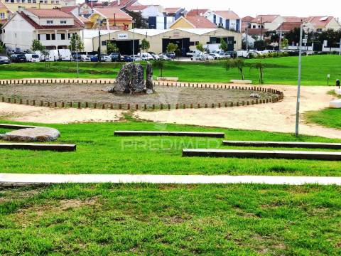 Terreno urbano à venda – localização privilegiada