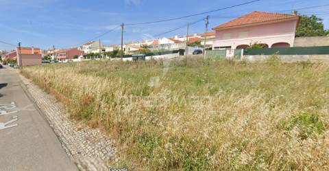 Terreno urbano à venda – localização privilegiada