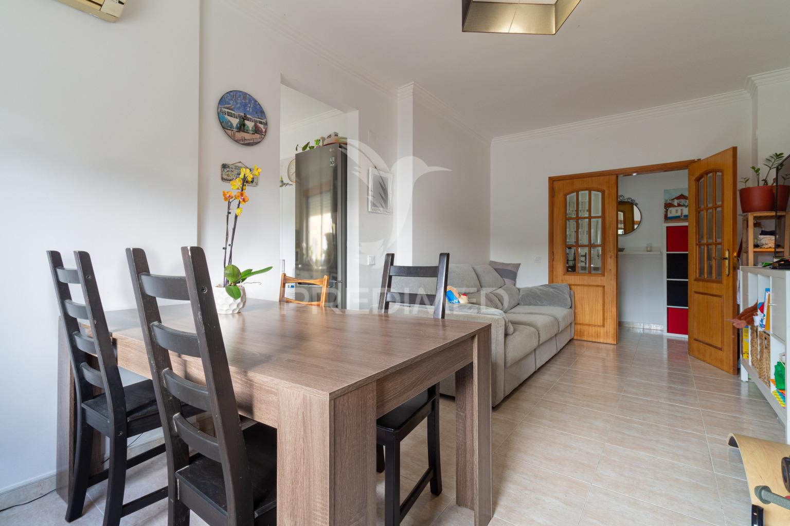 Apartamento t1 - vila nova da caparica