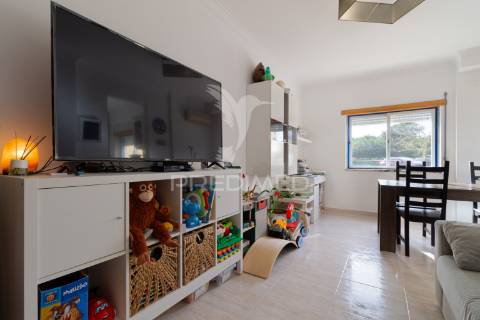 Apartamento t1 - vila nova da caparica