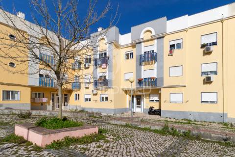 Apartamento t1 - vila nova da caparica