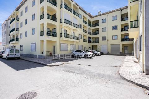 Apartamento t3 em monte fino - monte gordo