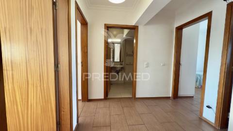T4 para arrendamento 120m2 | monte da caparica