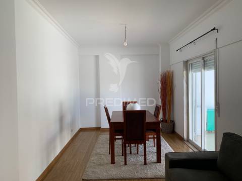 Penthouse i 7º andar na alameda das linhas torres