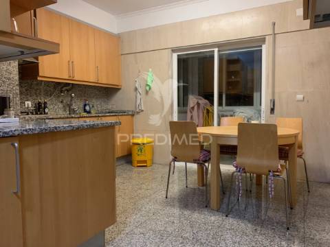 Penthouse i 7º andar na alameda das linhas torres