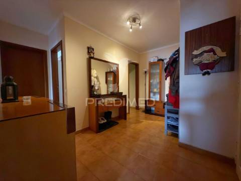 Apartamento t3 monte belo