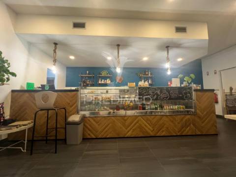 Trespasse de café snack bar em palmela