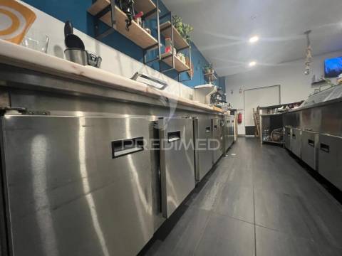 Trespasse de café snack bar em palmela
