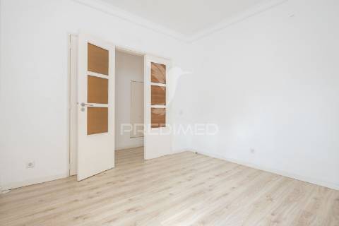 Fantástico apartamento t4 | junto a alameda dom afonso henriques