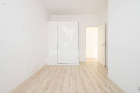 Fantástico apartamento t4 | junto a alameda dom afonso henriques