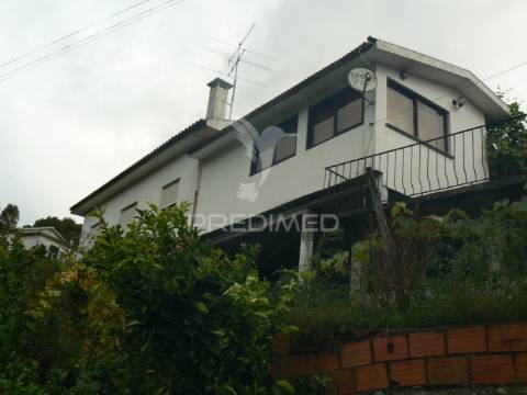 Moradia t3 em rocas do vouga, sever do vouga