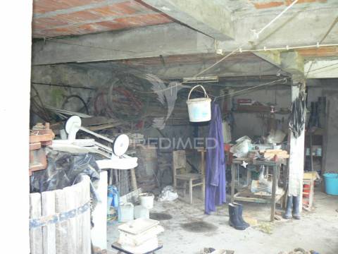 Moradia t3 em rocas do vouga, sever do vouga