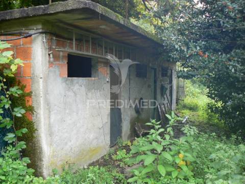 Moradia t3 em rocas do vouga, sever do vouga
