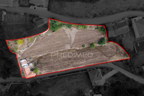 Casa com terreno para construção (airão, guimarães)