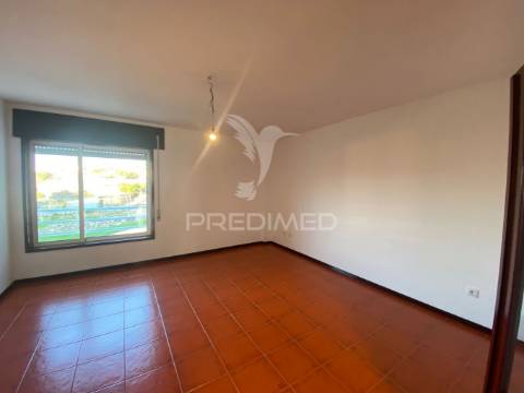Excelente apartamento t4 - gondomar (rio tinto)