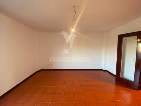 Excelente apartamento t4 - gondomar (rio tinto)