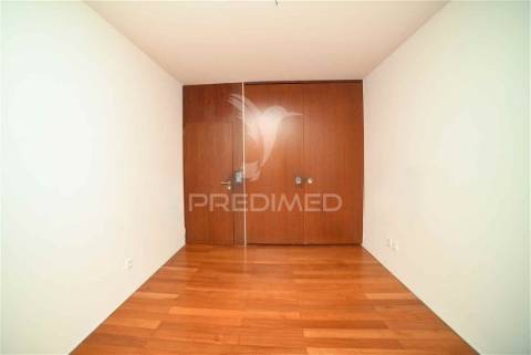 Moradia isolada , 5 quartos, 579 m2