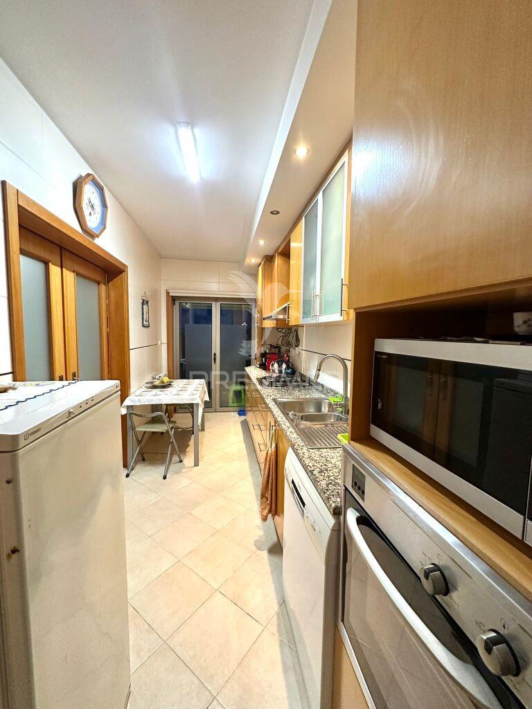 T2 duplex próximo ao centro de aveiro