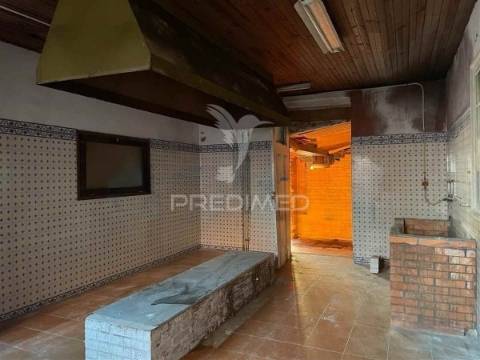 Moradia isolada , 4 quartos, 311 m2