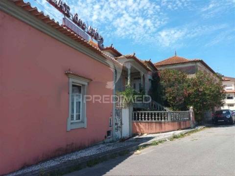 Moradia isolada , 4 quartos, 311 m2