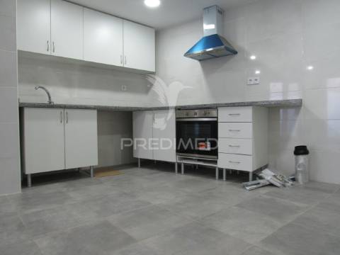 Moradia t3 em águeda