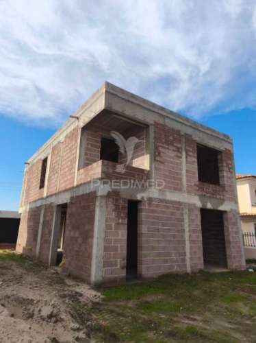 Moradia isolada t4