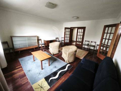 Apartamento t2+1 a 1 min do hospital s.joão.