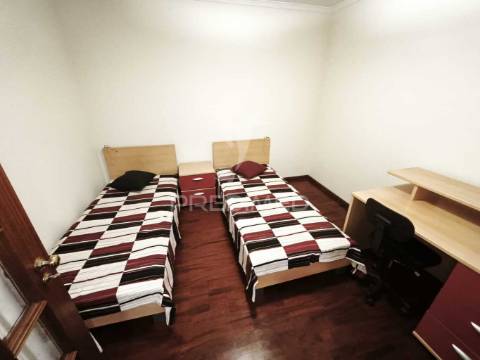 Apartamento t2+1 a 1 min do hospital s.joão.