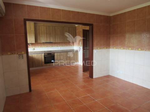 Moradia t3 albergaria a velha