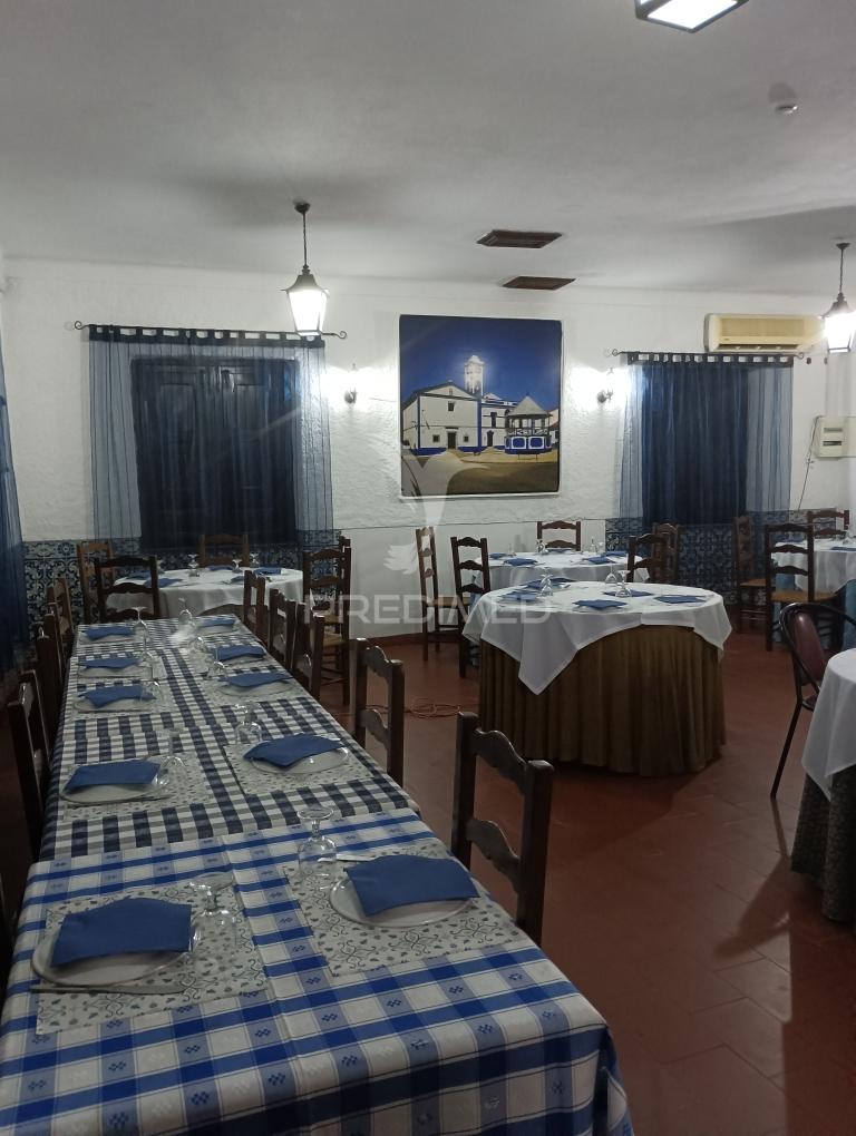 Restaurante em montoito (redondo)