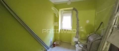 Apartamento t2 na amadora com terraço