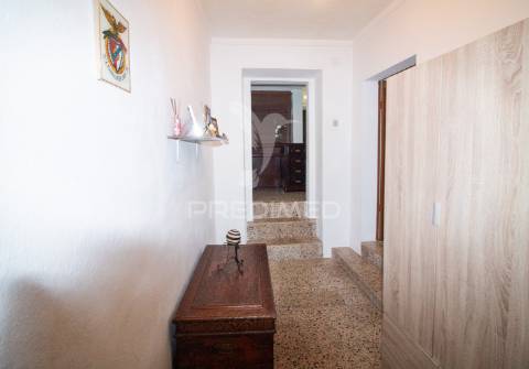 Moradia t2  com garagem no vimieiro